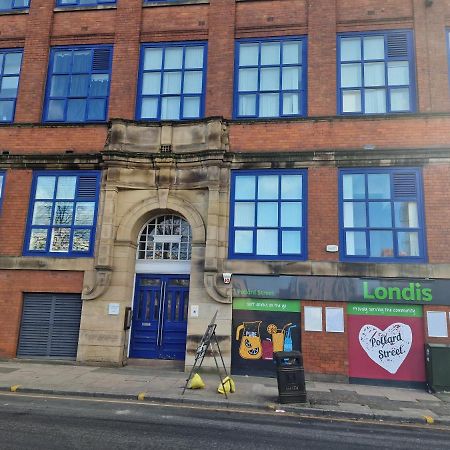 Converted Mill Apartment Manchester Buitenkant foto