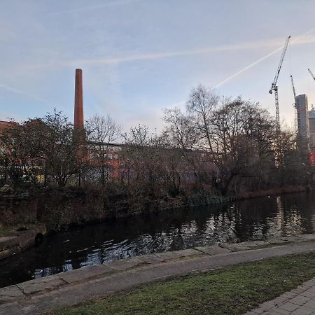 Converted Mill Apartment Manchester Buitenkant foto