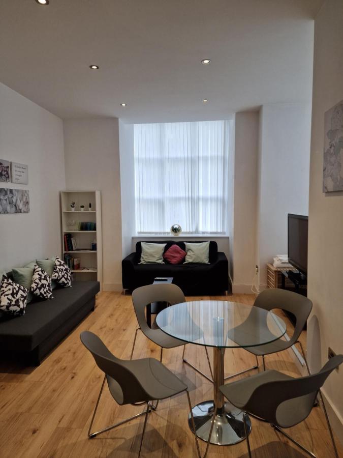 Converted Mill Apartment Manchester Buitenkant foto